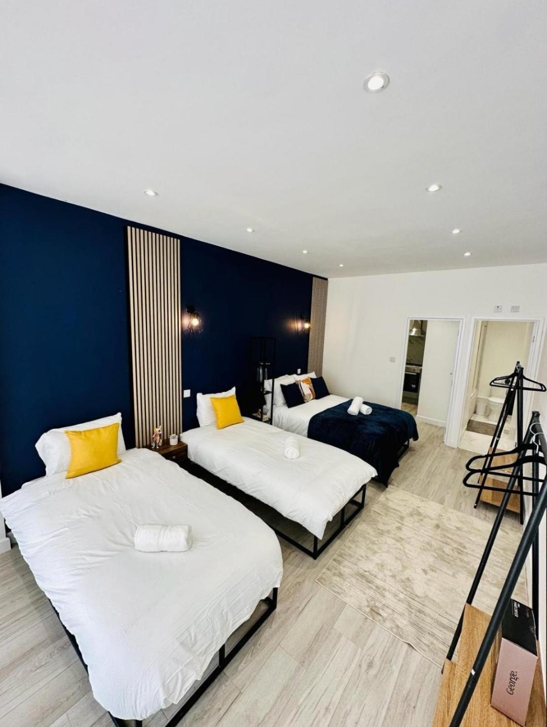 High Standard Central Studios Perfect For Tourists! London Bilik gambar